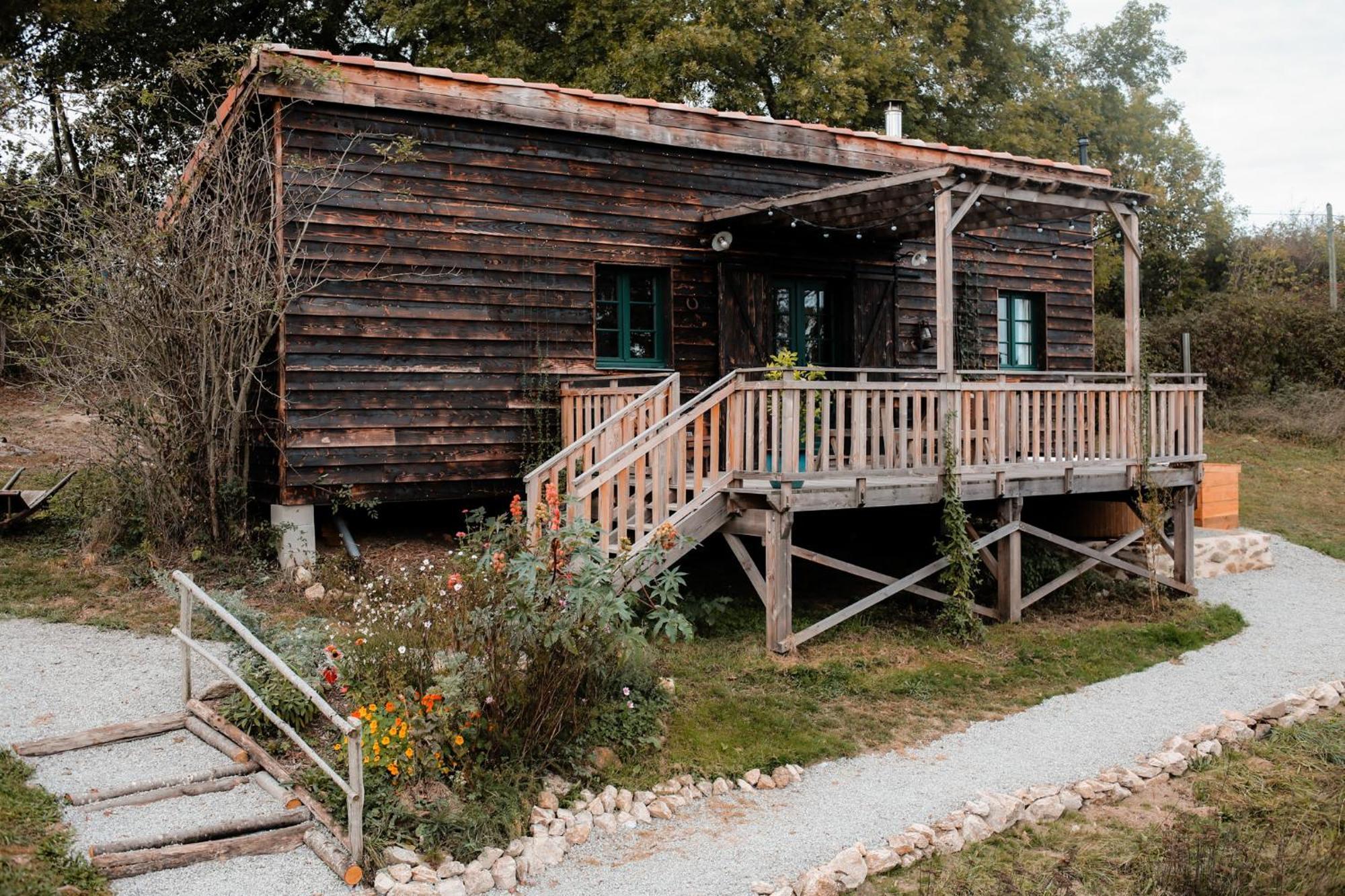 La Ferme Du Pont De Maumy, Cabane Au Bord De L'Etang Et Bain Nordique Busserolles Kültér fotó